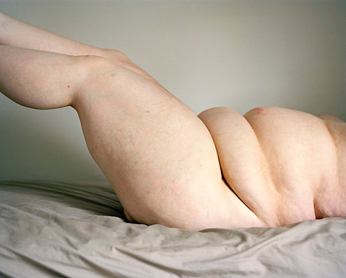 JEN DAVIS’ UNABASHED, POIGNANT SELF-PORTRAITS